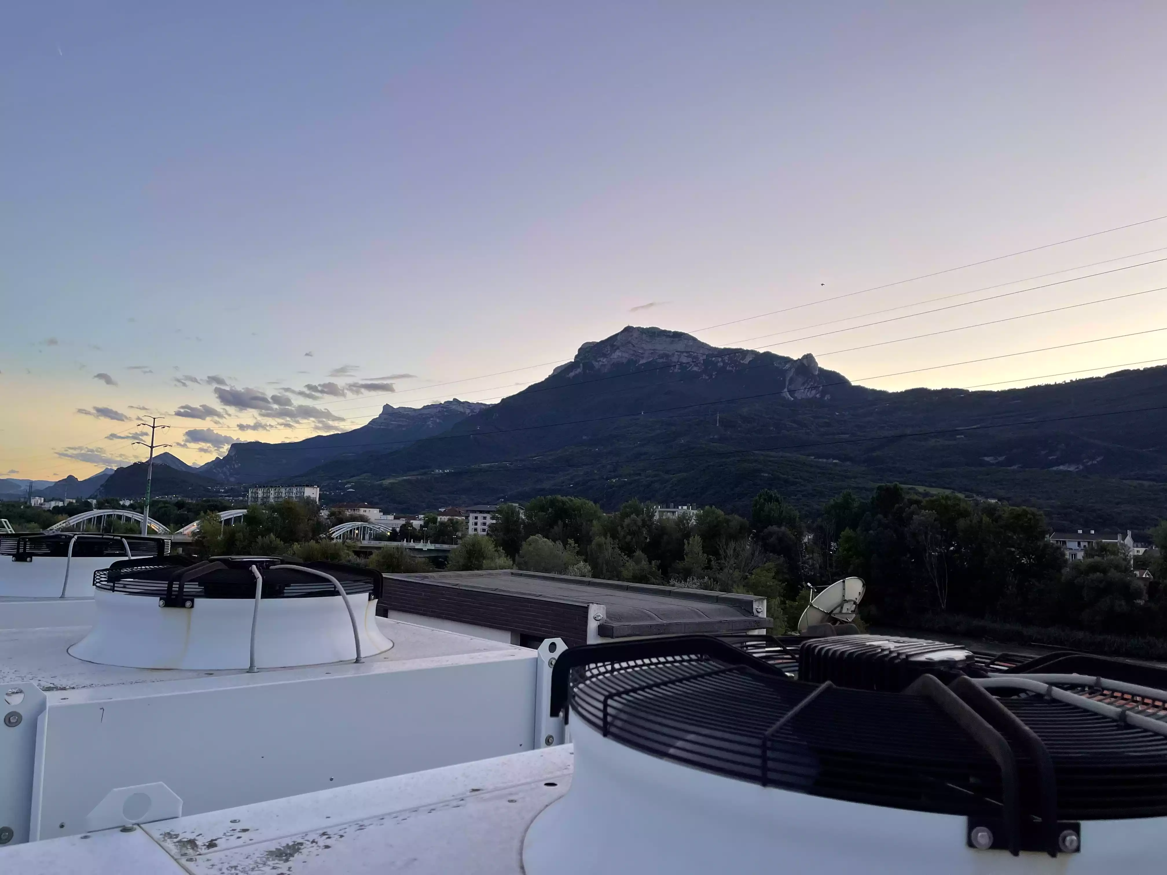 Grenoble Datacenter Extérieur